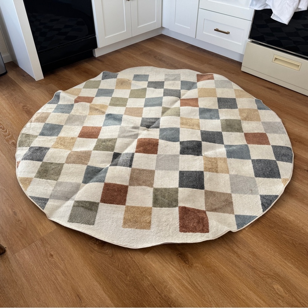 Carina Colorful Checkered Washable Rug and Rug Pad BRAND NEW (from Rugs USA)